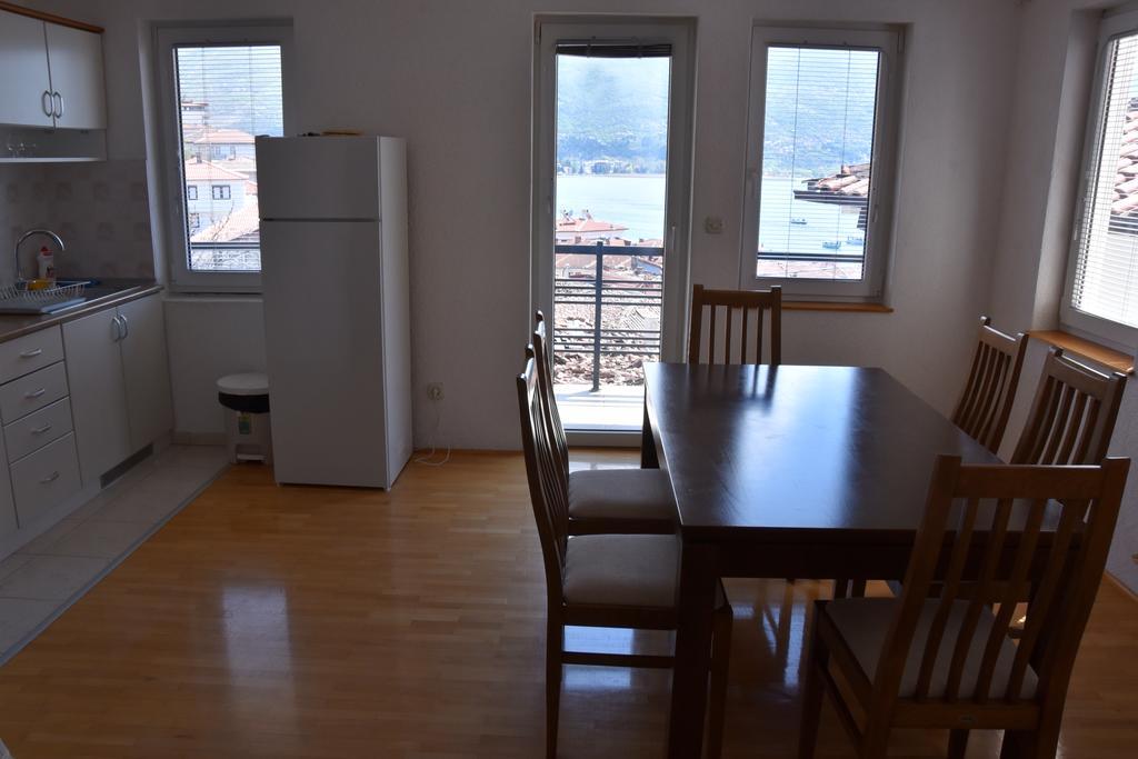 Apartment And Studio Damjan Ohrid Luaran gambar