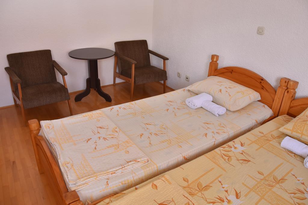 Apartment And Studio Damjan Ohrid Luaran gambar