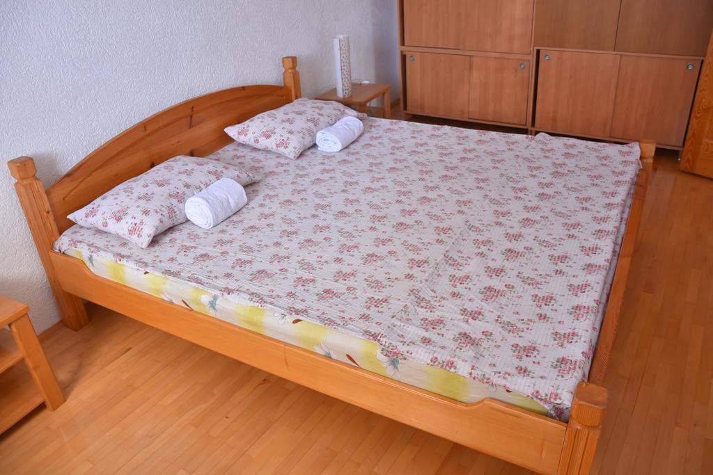 Apartment And Studio Damjan Ohrid Luaran gambar